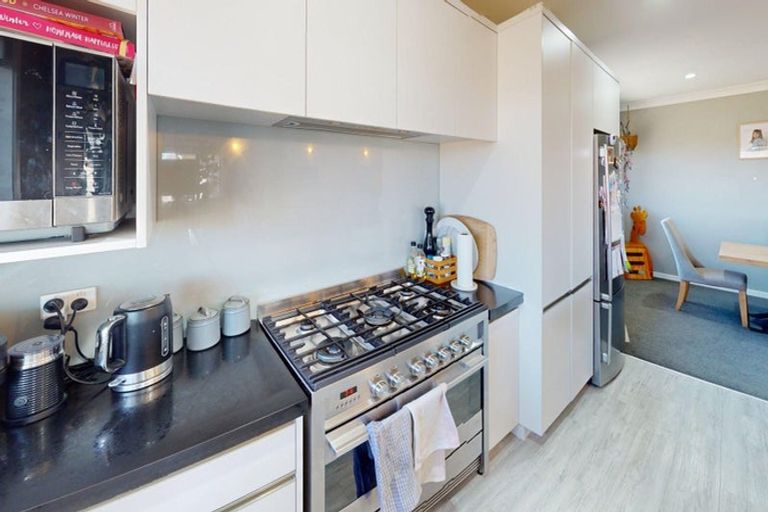 Photo of property in 20b Phillips Street, Sanson, 4817