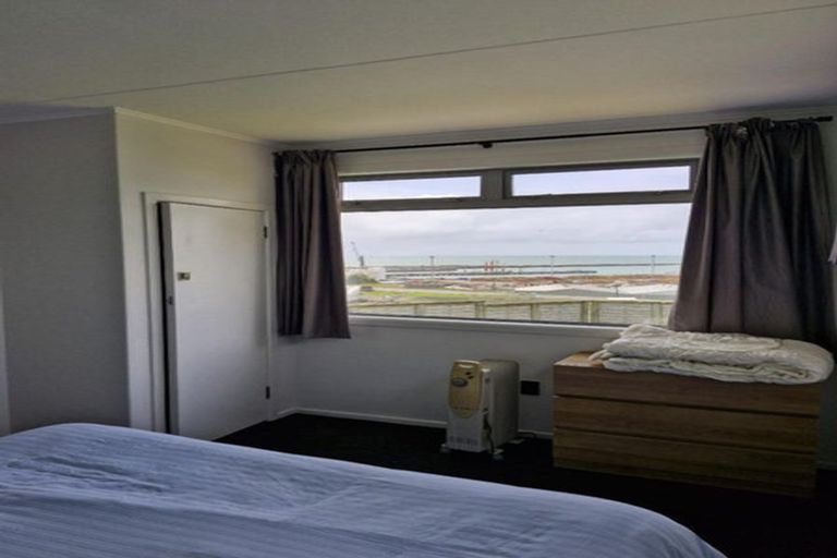 Photo of property in 11a Catherine Crescent, Moturoa, New Plymouth, 4310