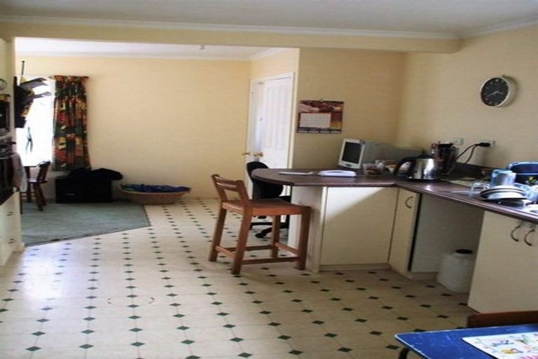 Photo of property in 28 Wainuiomata Road, Wainuiomata, Lower Hutt, 5014