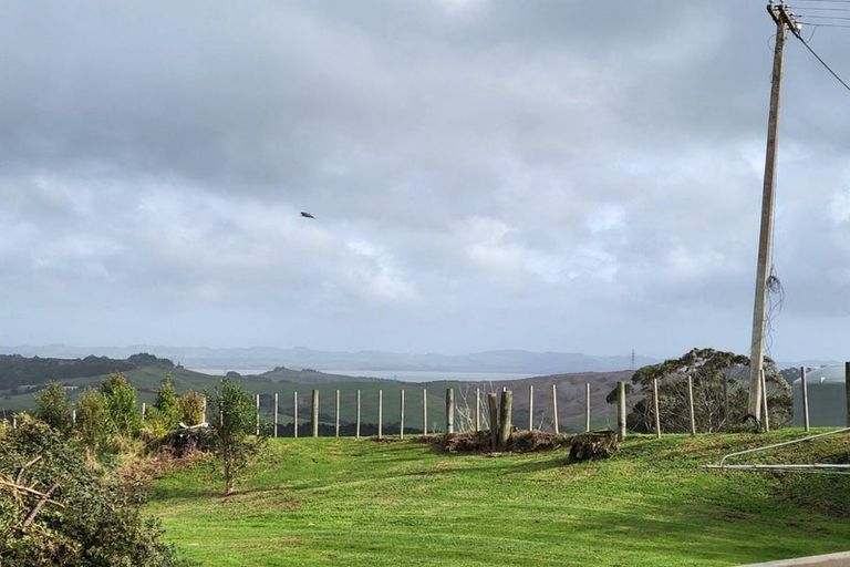 Photo of property in 1619 Kaipara Coast Highway, Kaukapakapa, 0984