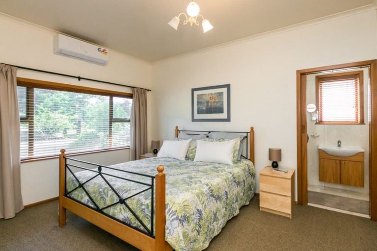 Photo of property in 6 Douglas Mclean Avenue, Marewa, Napier, 4110