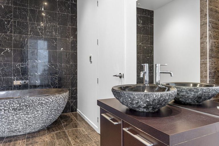 Photo of property in 1494 Tram Road, Swannanoa, Rangiora, 7475