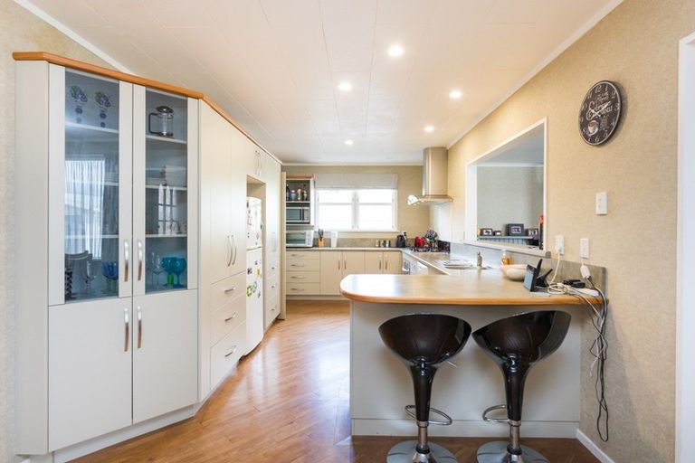 Photo of property in 145 Stanford Street North, Ashhurst, 4810