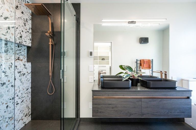 Photo of property in 10 Resolution Place, Richmond, 7020