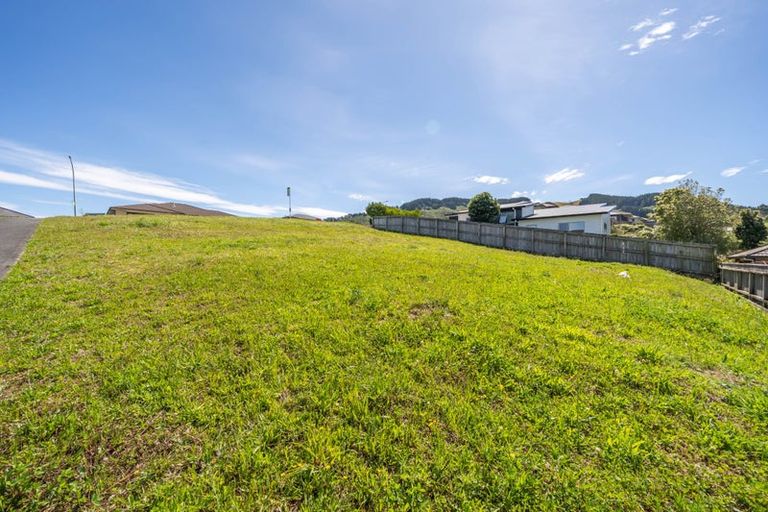 Photo of property in 113 Kirton Drive, Riverstone Terraces, Upper Hutt, 5018