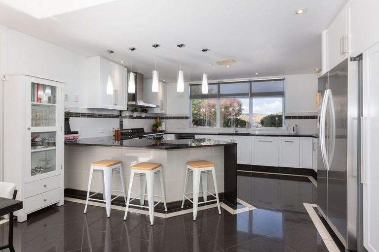 Photo of property in 22 Kahurangi Heights, Aotea, Porirua, 5024