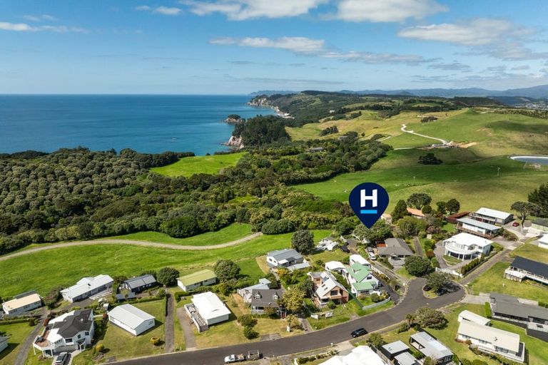 Photo of property in 453 Onemana Drive, Onemana, Whangamata, 3691
