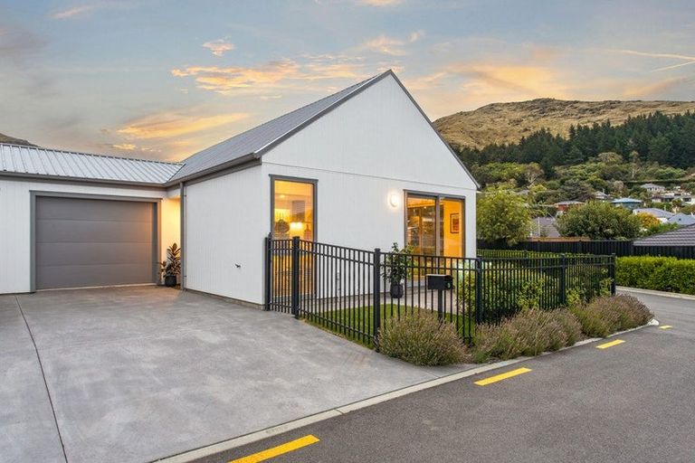 Photo of property in 9 Stead Lane, Heathcote Valley, Christchurch, 8022