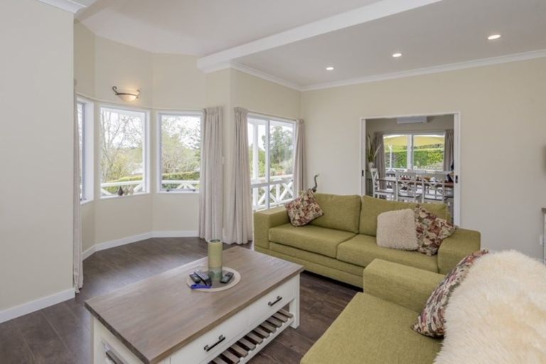 Photo of property in 33 Wi Pere Street, Manakau, Levin, 5573