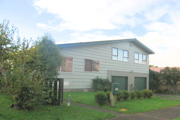 Photo of property in 85 Fyvie Avenue, Tawa, Wellington, 5028