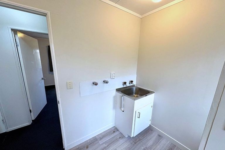 Photo of property in 52 Pembroke Street, Westown, New Plymouth, 4310
