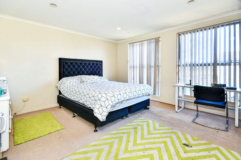 Photo of property in 4 Reins Road, Takanini, 2112