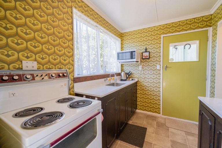 Photo of property in 25 Mckerrow Street, Te Anau, 9600