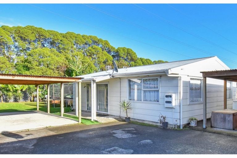 Photo of property in 42 Clayton Avenue, Otara, Auckland, 2023