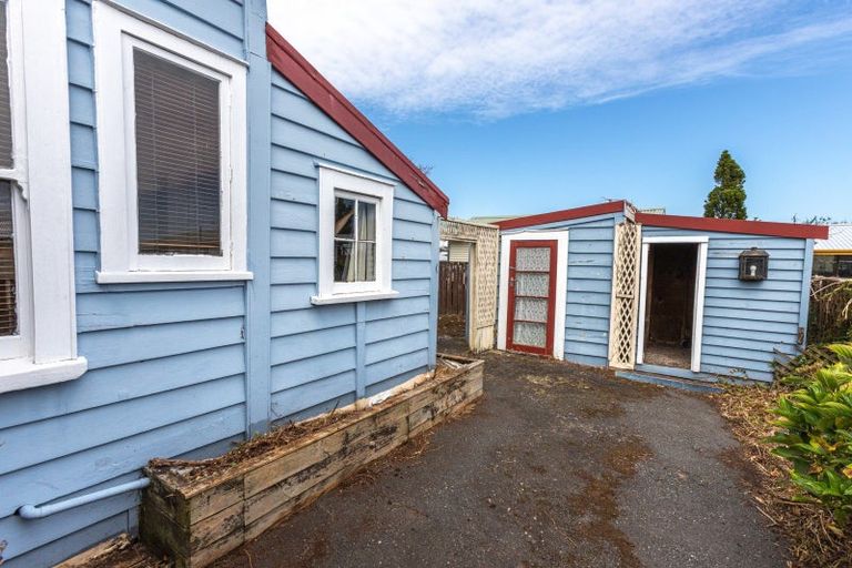 Photo of property in 10 Bradley Street, Paeroa, 3600