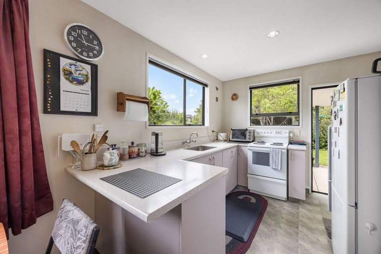 Photo of property in 5b Larch Place, Wanaka, 9305