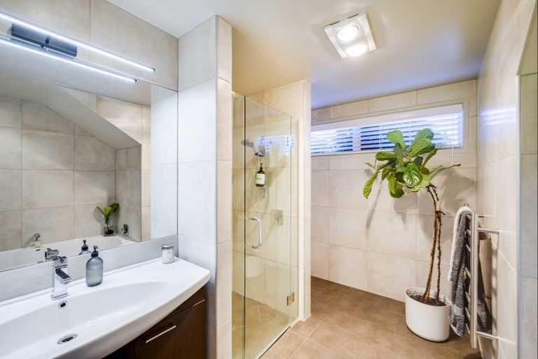 Photo of property in Stapleford Park, 153a Middle Road, Havelock North, 4130