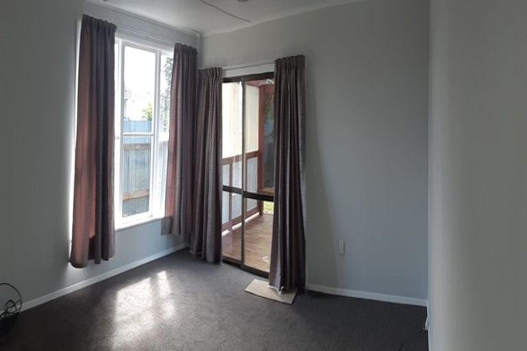 Photo of property in 42 Venables Avenue, Onekawa, Napier, 4110