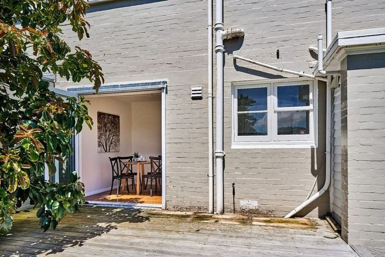 Photo of property in 125 Oxford Terrace, Epuni, Lower Hutt, 5011