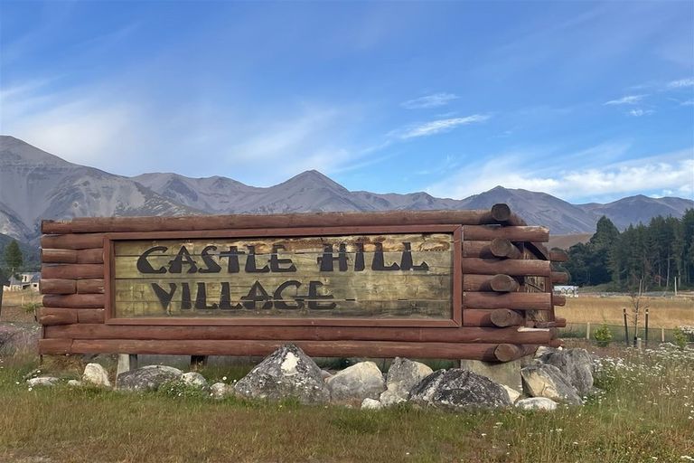 Photo of property in 10 Torlesse Place, Castle Hill, Springfield, 7580