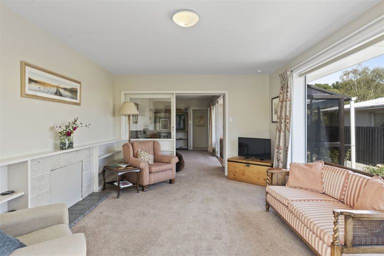 Photo of property in 6 Dulles Place, Papanui, Christchurch, 8053