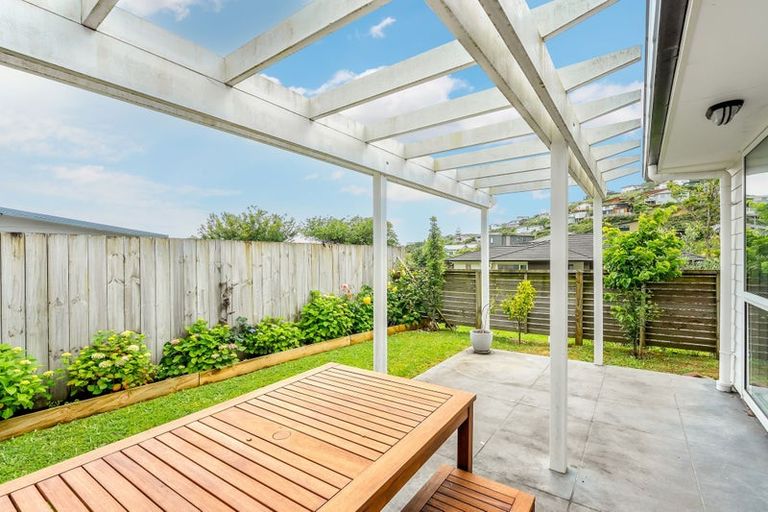 Photo of property in 15 Banks Boulevard, Whitby, Porirua, 5024