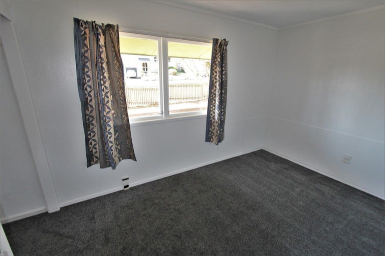 Photo of property in 6 Elizabeth Drive, Tokoroa, 3420