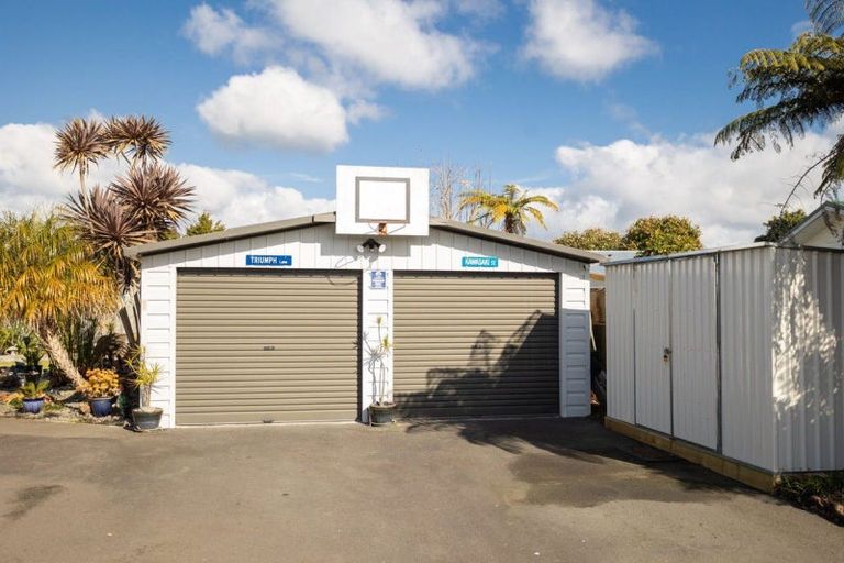 Photo of property in 145 Robinson Road, Whitianga, 3510