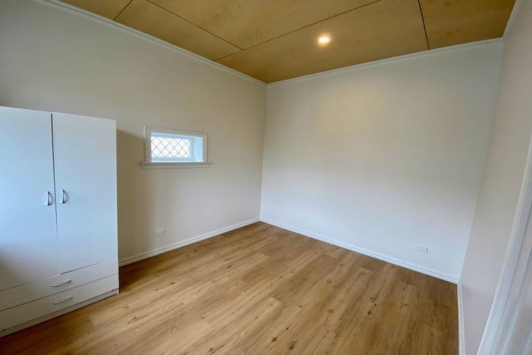 Photo of property in 9 Mckinley Crescent, Brooklyn, Wellington, 6021