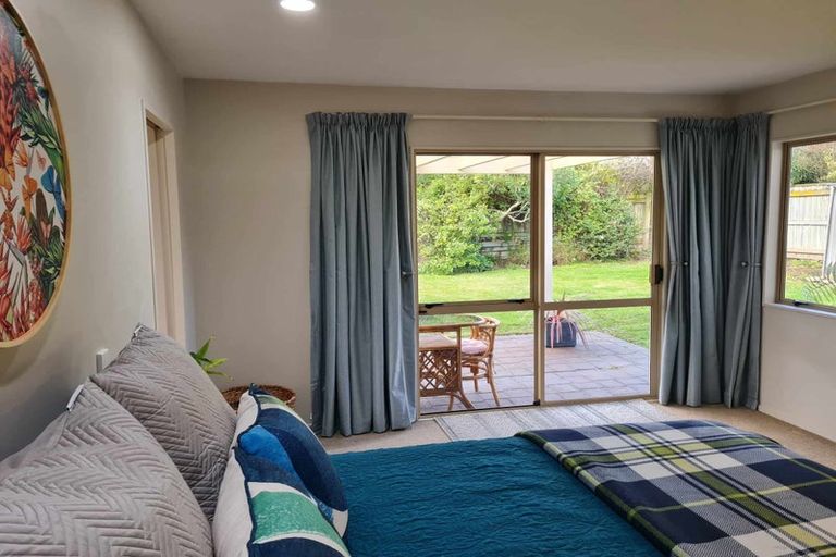 Photo of property in 20 Arataki Road, Havelock North, 4130