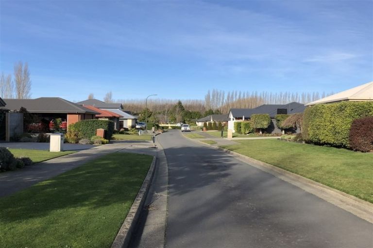 Photo of property in 12 Anglem Way, Northwood, Christchurch, 8051
