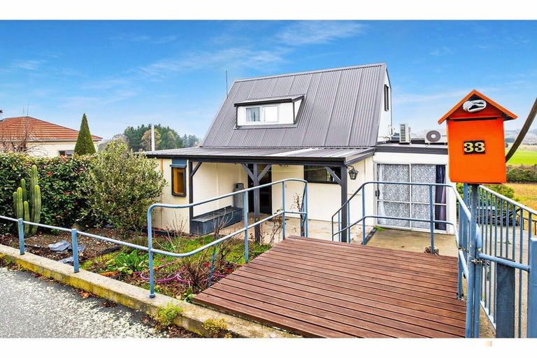 Photo of property in 33 Melton Street, Watlington, Timaru, 7910