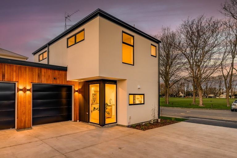 Photo of property in 3/7 Bunyan Street, Waltham, Christchurch, 8023