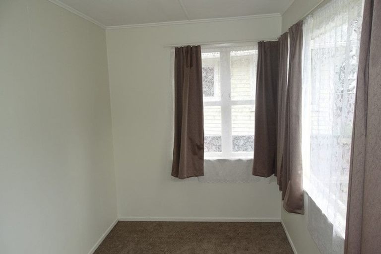 Photo of property in 36 Pah Road, Papatoetoe, Auckland, 2025