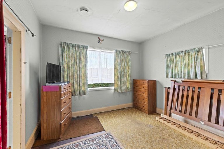 Photo of property in 21 Hay Street, Bromley, Christchurch, 8062