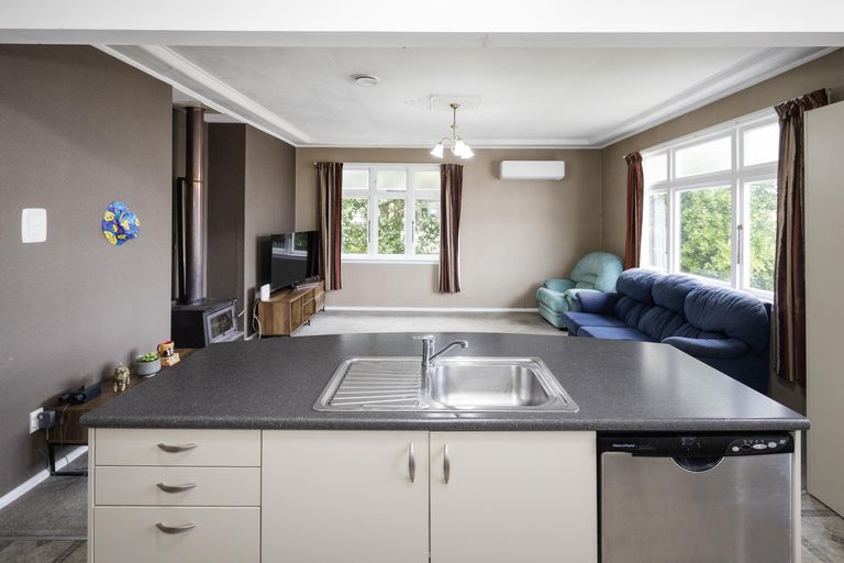 Photo of property in 15 Weaver Street, Oamaru North, Oamaru, 9400