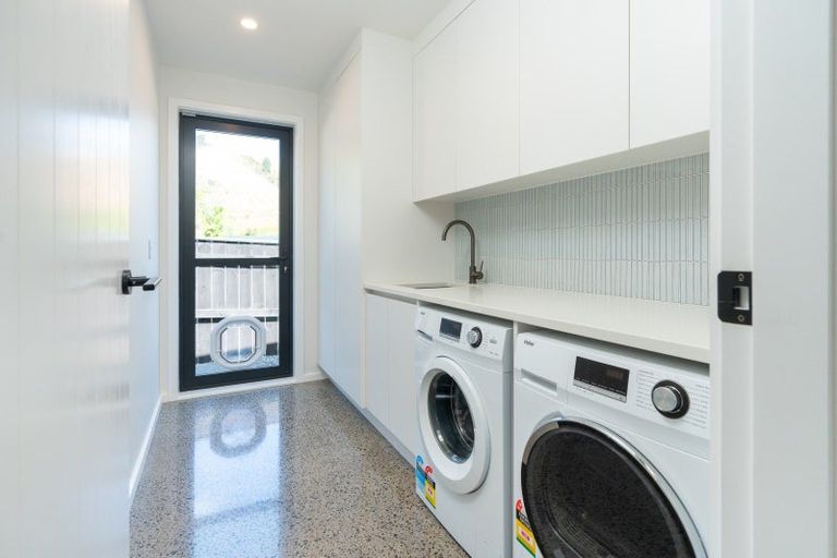 Photo of property in 51a Elizabeth Street, Waikanae, 5036