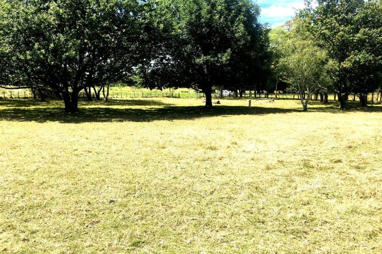 Photo of property in 202 Tapairu Road, Waipawa, 4275