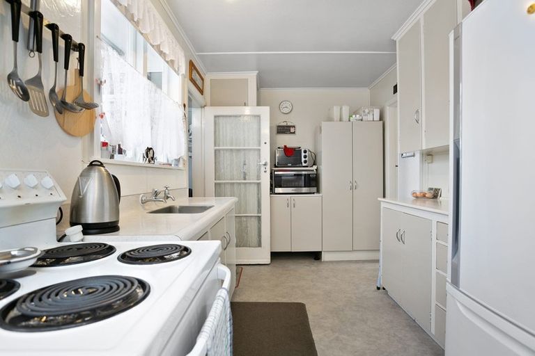 Photo of property in 10 Tee Street, Putaruru, 3411