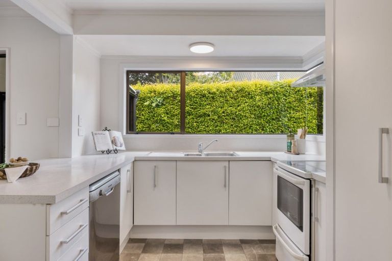 Photo of property in 22 Heron Avenue East, Matua, Tauranga, 3110