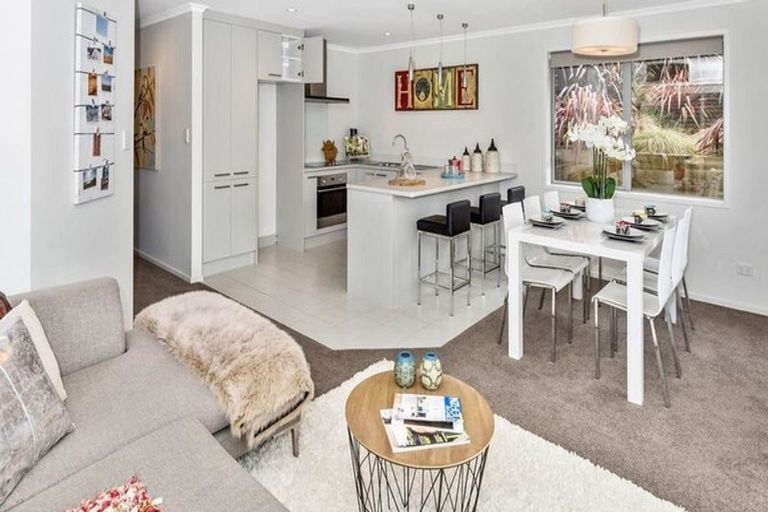 Photo of property in 4 Mcneish Place, Pokeno, 2402