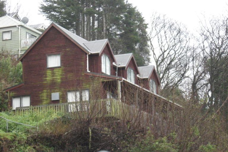 Photo of property in 17 Warrender Street, North Dunedin, Dunedin, 9016