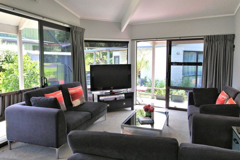 Photo of property in 116 Pinewood Court, Matarangi, Whitianga, 3592