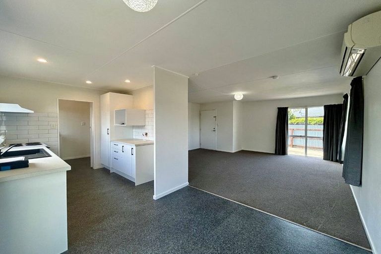 Photo of property in 94 Tait Drive, Greenmeadows, Napier, 4112