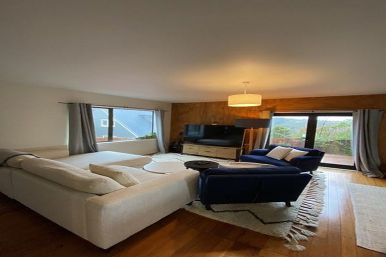 Photo of property in 65 Gordon Road, Plimmerton, Porirua, 5026