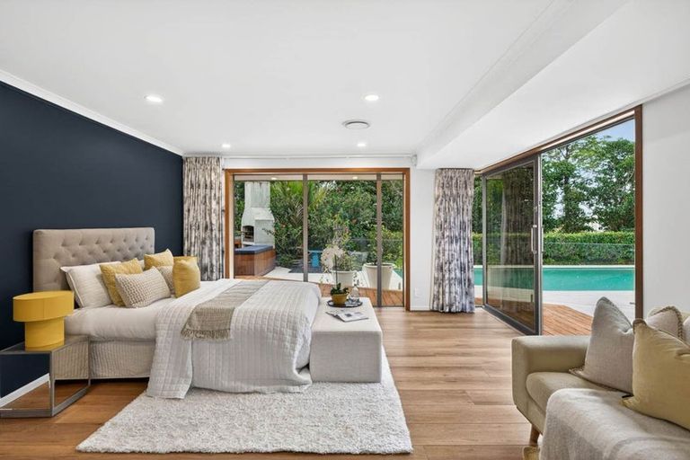Photo of property in 18b Stratford Avenue, Milford, Auckland, 0620