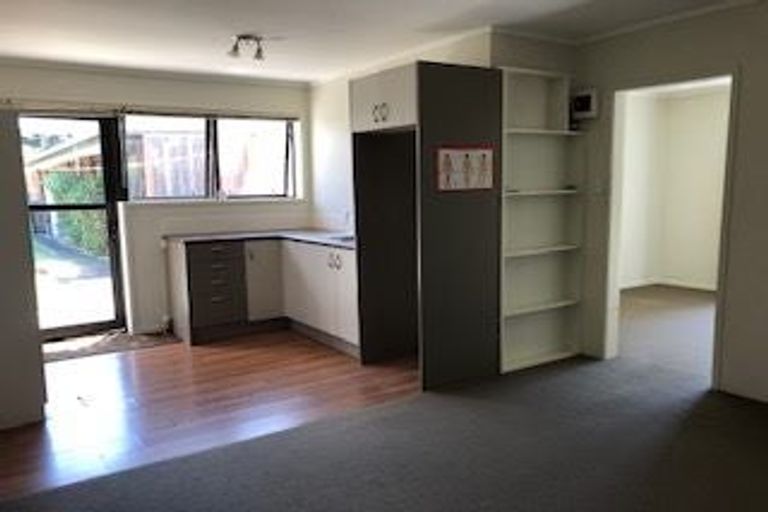 Photo of property in 61 Charles Prevost Drive, The Gardens, Auckland, 2105