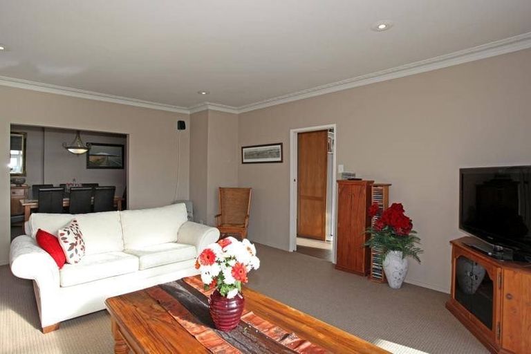 Photo of property in 196 Pukekohe East Road, Pukekohe East, Pukekohe, 2677