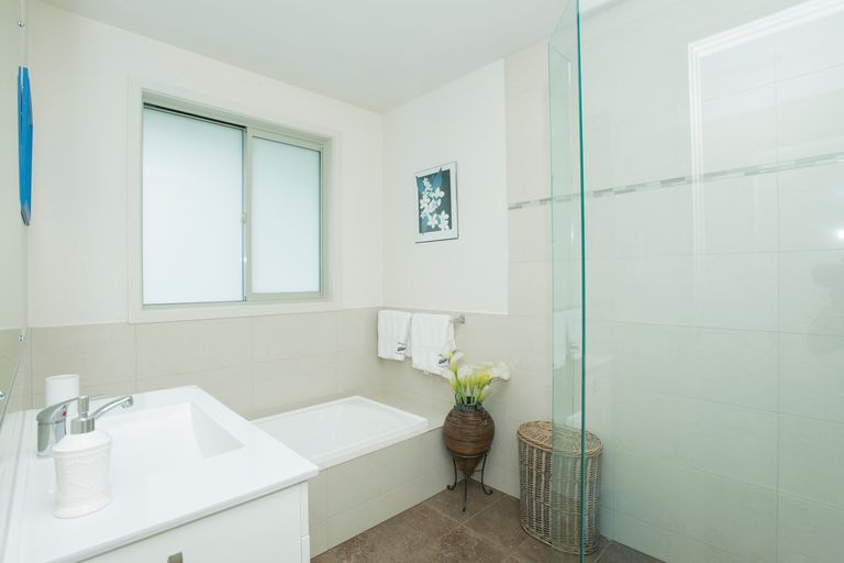 Photo of property in 52 Hamilton Drive, Wainui, Gisborne, 4010