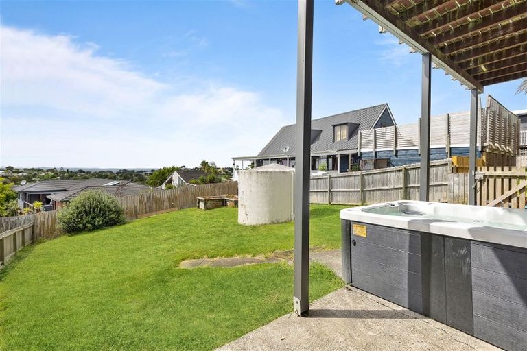 Photo of property in 19 Layton Road, Manly, Whangaparaoa, 0930